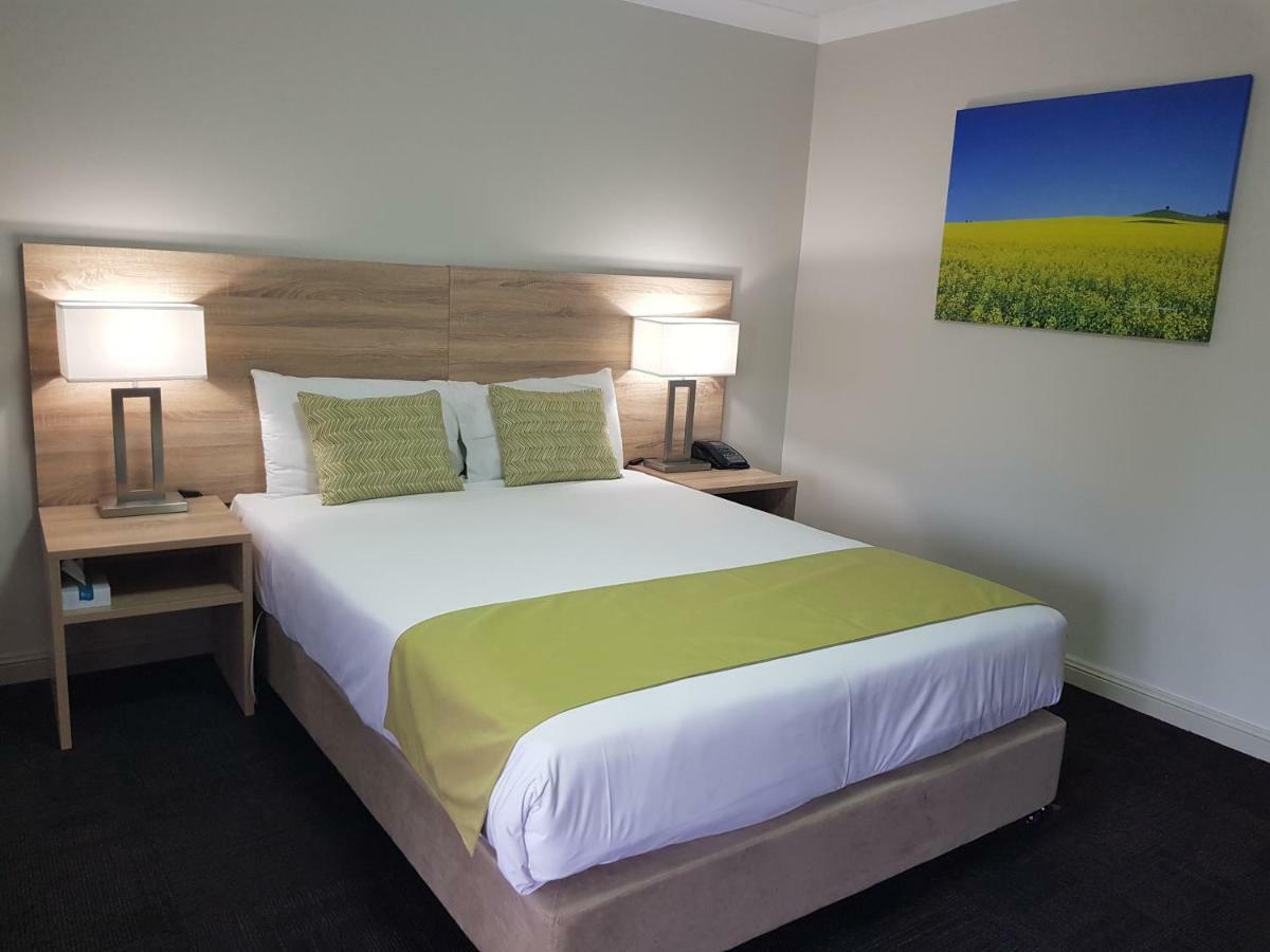 Quality Inn Carriage House Wagga Wagga Exterior photo